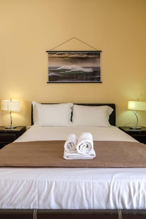 Hotel Guestready - Hikers Haven São Roque do Faial Exterior foto